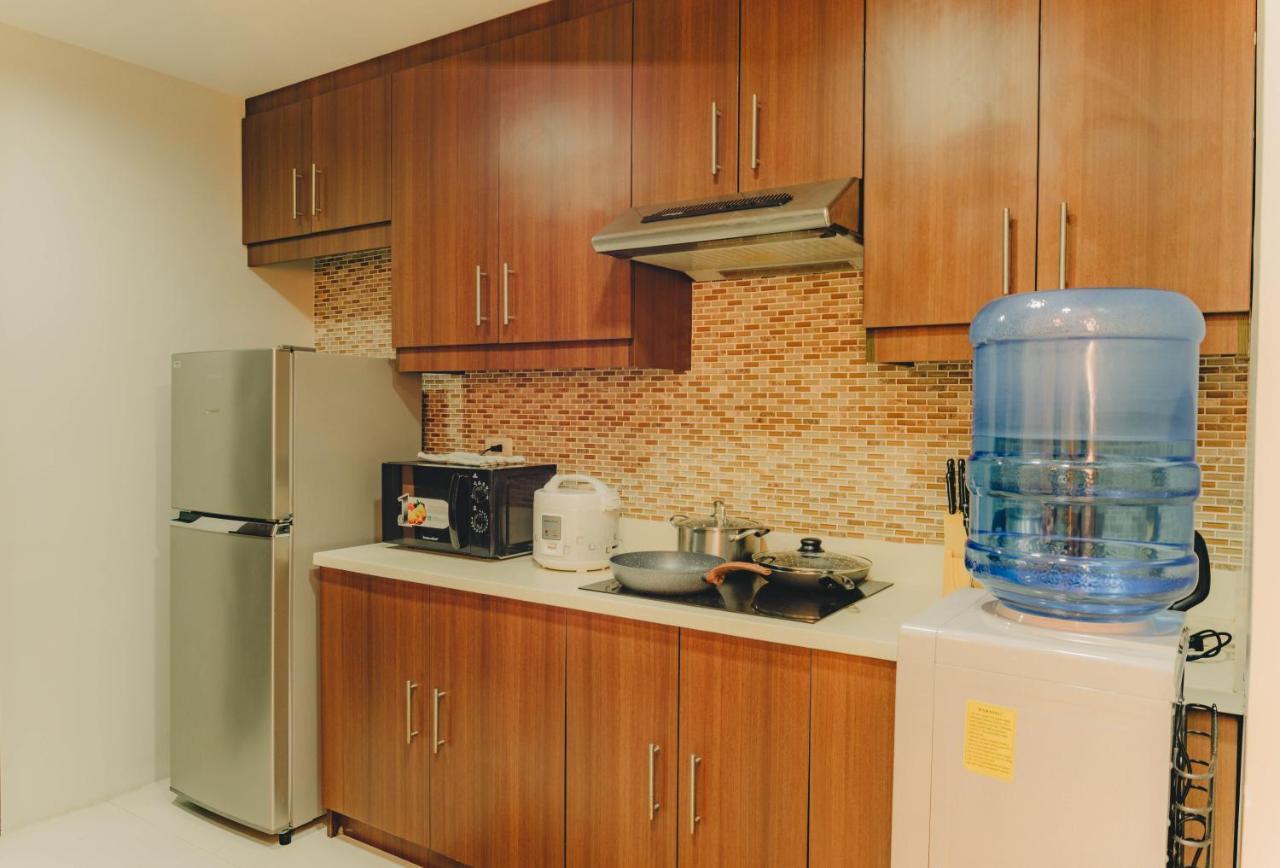 Ayala Mall 10Mins Walk Cebu City Apartment & Pool Экстерьер фото