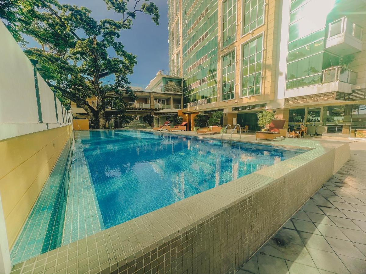 Ayala Mall 10Mins Walk Cebu City Apartment & Pool Экстерьер фото